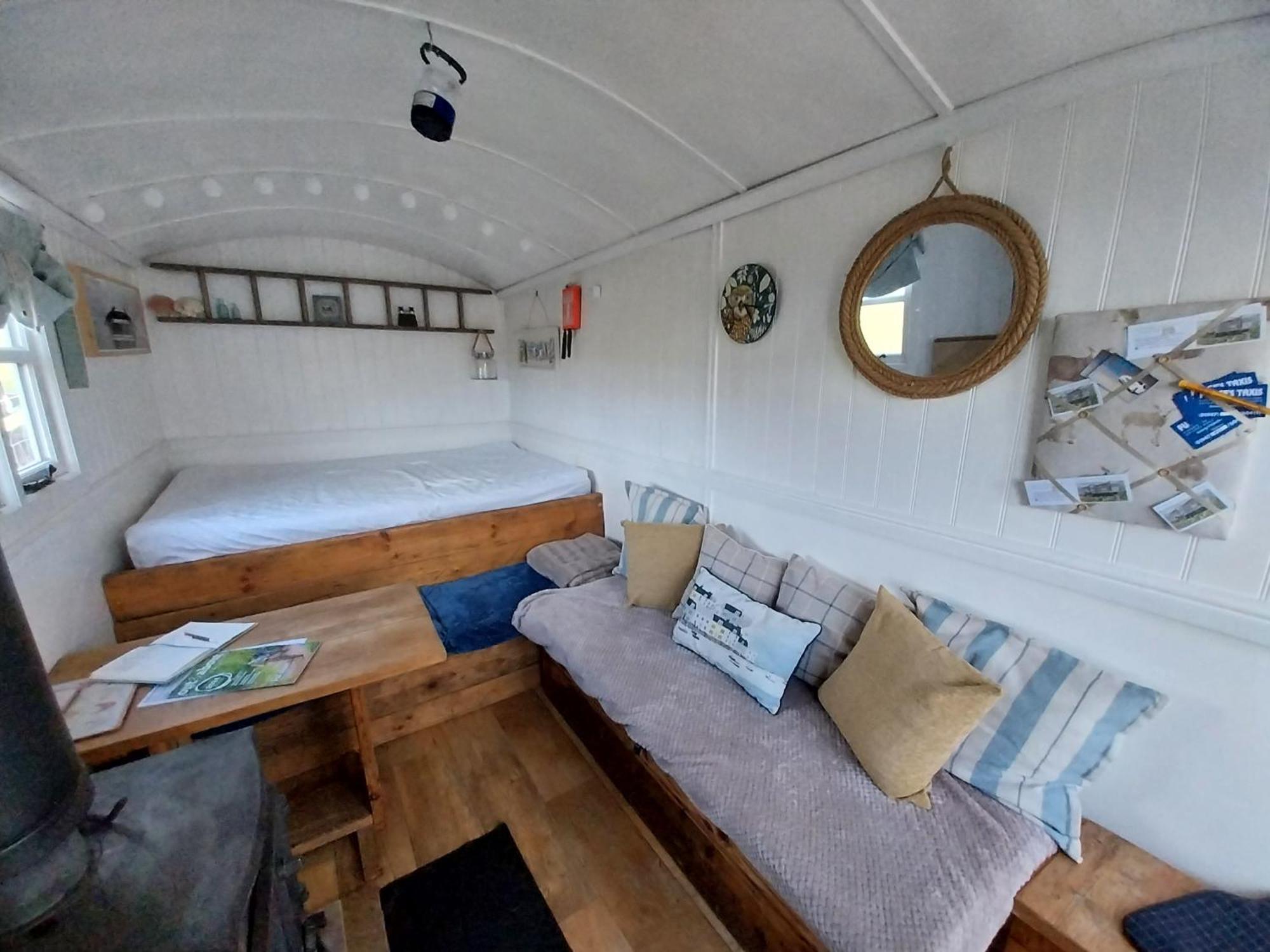 Meadowbeck - Shepherd Huts Fylingdales Kültér fotó