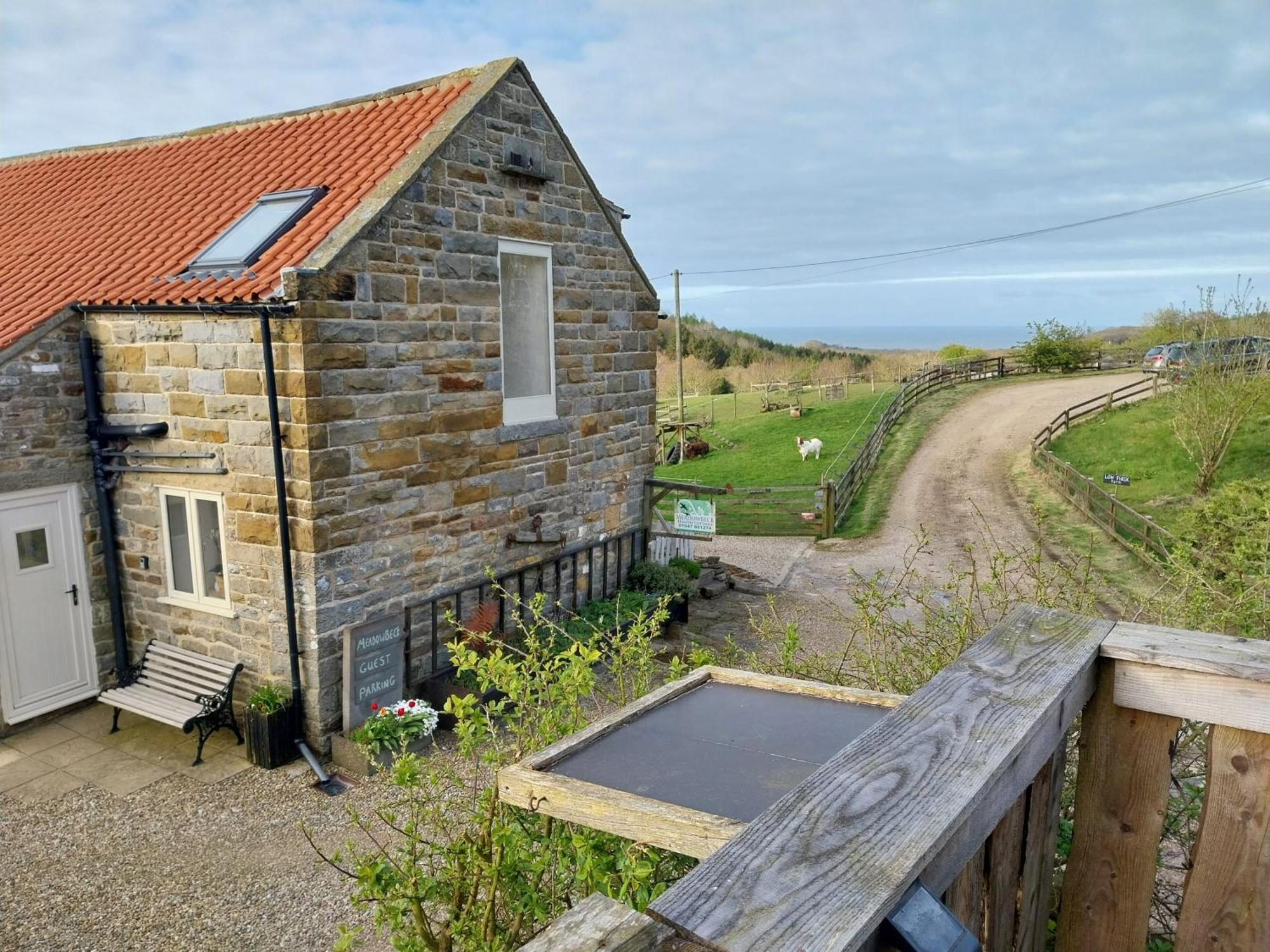 Meadowbeck - Shepherd Huts Fylingdales Kültér fotó