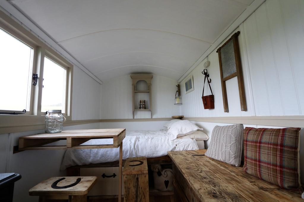Meadowbeck - Shepherd Huts Fylingdales Kültér fotó